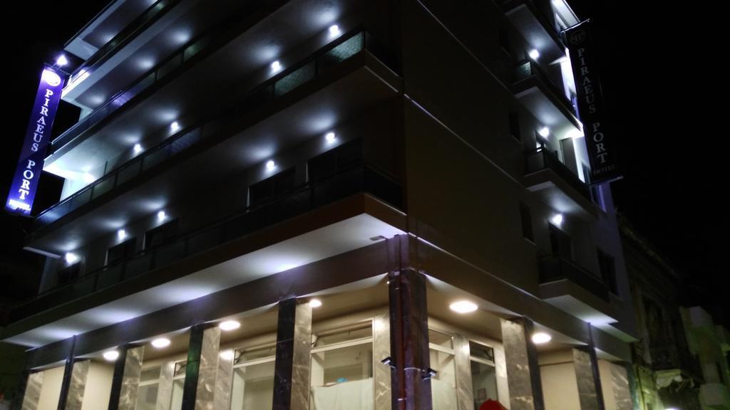 Port Hotel