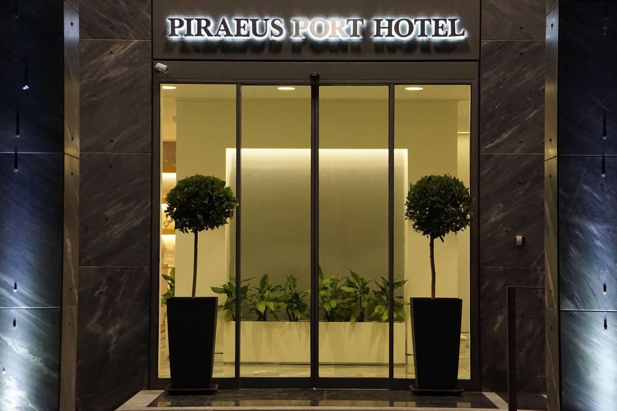 Port Hotel 2*